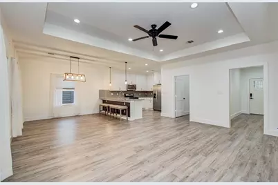 401 S Blackwell Street, La Porte, TX 77571 - Photo 12