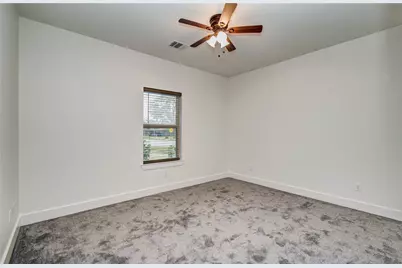 401 S Blackwell Street, La Porte, TX 77571 - Photo 24