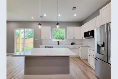 2026 Wavell Street, Houston, TX 77088 - Photo 4