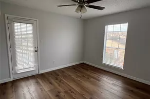 2121 Hepburn St, Houston, TX 77054 - Photo 4