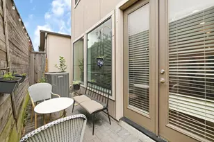 1531 Woodbend Park W, Houston, TX 77055 - Photo 26