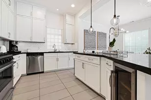 1531 Woodbend Park W, Houston, TX 77055 - Photo 10