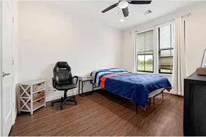 1531 Woodbend Park W, Houston, TX 77055 - Photo 22