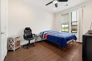 1531 Woodbend Park W, Houston, TX 77055 - Photo 22