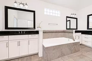 1531 Woodbend Park W, Houston, TX 77055 - Photo 14
