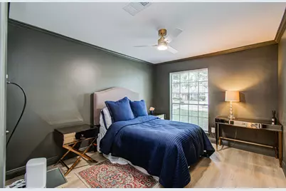 12870 Westleigh Drive, Houston, TX 77077 - Photo 14