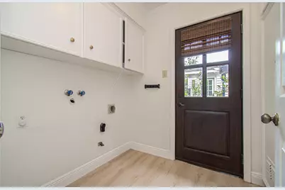 12870 Westleigh Drive, Houston, TX 77077 - Photo 18