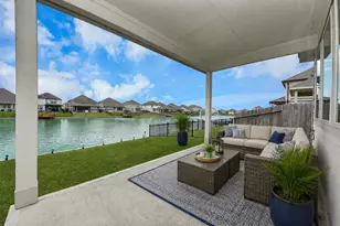 24706 Bastiani Canvas Ln, Katy, TX 77493 - Photo 2