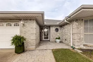 2507 N 18th Street N, Texas City, TX 77590 - Photo 1