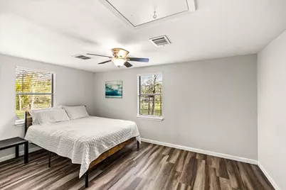 7908 Pin Oak Road, Alvin, TX 77511 - Photo 18