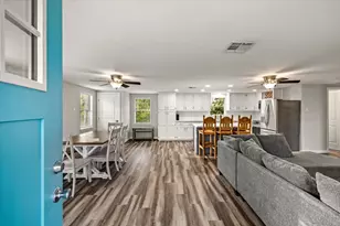 7908 Pin Oak Rd, Alvin, TX 77511 - Photo 6