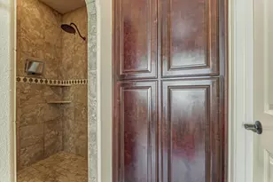 82 E Crystal Canyon Cir, The Woodlands, TX 77389 - Photo 26