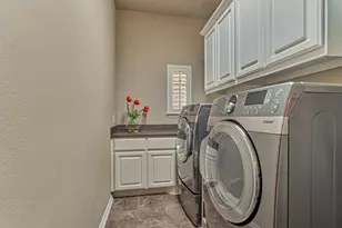 82 E Crystal Canyon Cir, The Woodlands, TX 77389 - Photo 34