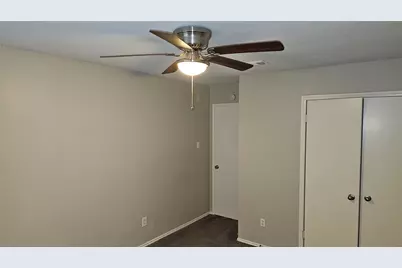 11046 Spottswood Drive, Houston, TX 77016 - Photo 14