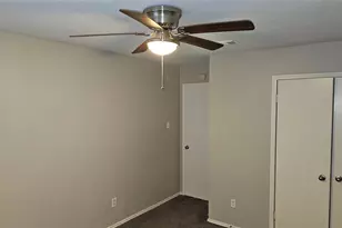 11046 Spottswood Dr, Houston, TX 77016 - Photo 14