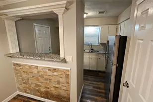 11046 Spottswood Dr, Houston, TX 77016 - Photo 6