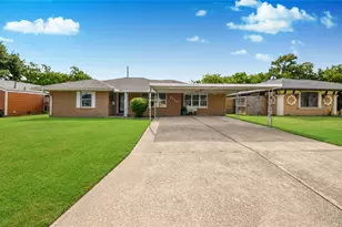 5758 Meadow Creek Ln, Houston, TX 77017 - Photo 2