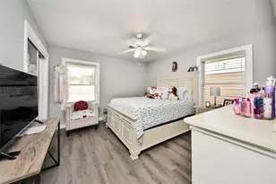 5758 Meadow Creek Ln, Houston, TX 77017 - Photo 30