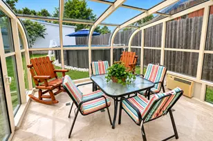 1100 Cactus St, Baytown, TX 77521 - Photo 16