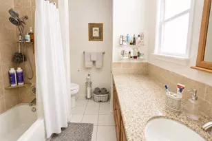 1100 Cactus St, Baytown, TX 77521 - Photo 10