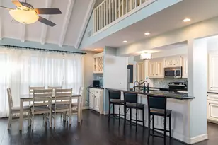 146 Tamana Dr, Galveston, TX 77554 - Photo 18