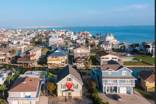 146 Tamana Dr, Galveston, TX 77554 - Photo 38