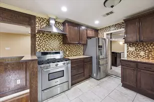 5326 Pagewood Ln, Houston, TX 77056 - Photo 14