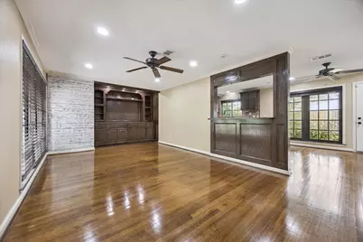 5326 Pagewood Lane, Houston, TX 77056 - Photo 2