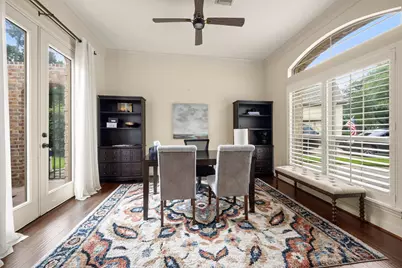 114 S Knights Crossing Drive, The Woodlands, TX 77382 - Photo 18