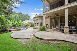114 S Knights Crossing Dr, The Woodlands, TX 77382 - Photo 12