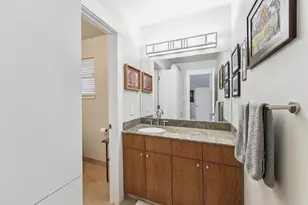 4736 Post Oak Timber Dr, Houston, TX 77056 - Photo 18