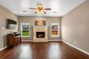 21922 Field Green Dr, Cypress, TX 77433 - Photo 18