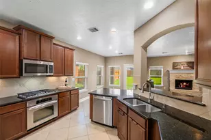 21922 Field Green Dr, Cypress, TX 77433 - Photo 8