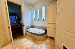 716 Pegasus Ln, League City, TX 77573 - Photo 18