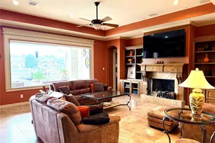 716 Pegasus Ln, League City, TX 77573 - Photo 6