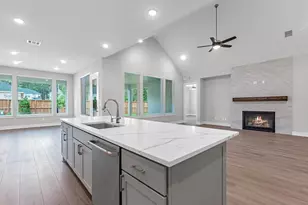 18307 Red Dahlia Rd, Richmond, TX 77407 - Photo 4