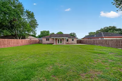 11927 Flushing Meadows Drive, Houston, TX 77089 - Photo 36