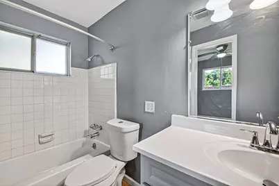 11927 Flushing Meadows Drive, Houston, TX 77089 - Photo 20