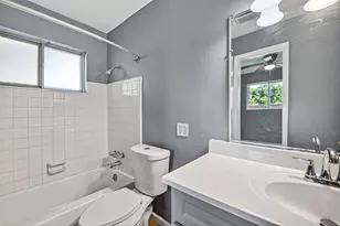 11927 Flushing Meadows Dr, Houston, TX 77089 - Photo 20