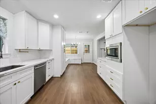 10618 Cranbrook Rd, Houston, TX 77042 - Photo 8