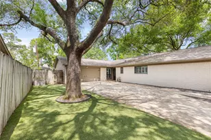 10618 Cranbrook Rd, Houston, TX 77042 - Photo 4