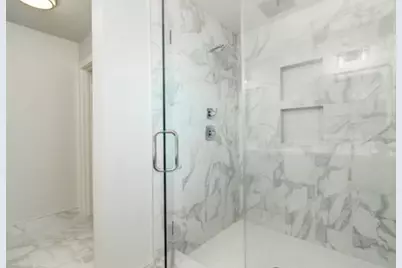 10618 Cranbrook Road, Houston, TX 77042 - Photo 26