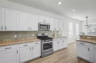 19010 Sonora Chase Dr, Roman Forest, TX 77357 - Photo 6
