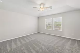 2046 W Darlington Oak Ct, Conroe, TX 77304 - Photo 10