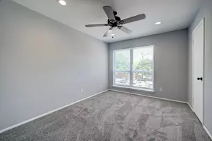 5005 Georgi Ln, Houston, TX 77092 - Photo 8