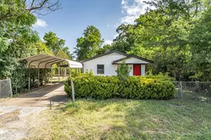 104 N Oneal St, Caldwell, TX 77836 - Photo 2