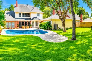3814 Bayou Bend Ct, Sugar Land, TX 77479 - Photo 4