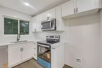 5506 Elm Tree Drive, Houston, TX 77048 - Photo 26