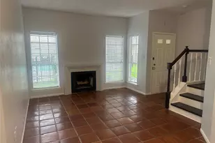 7575 Cambridge St, Houston, TX 77054 - Photo 4