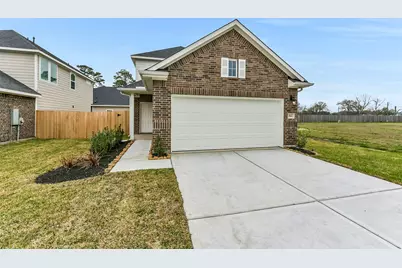 3842 Sugardale Street, Baytown, TX 77521 - Photo 2